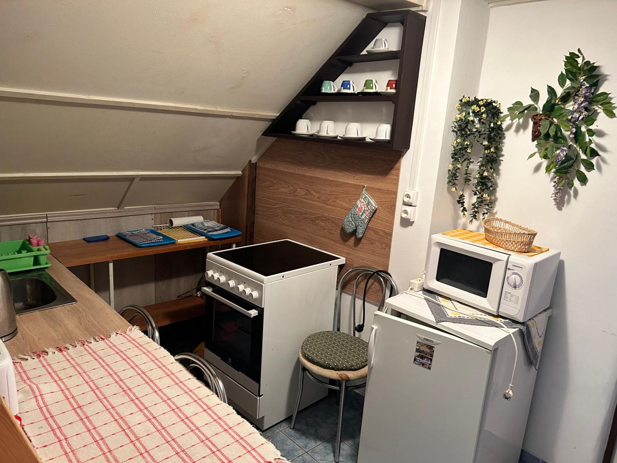 Szabo Apartmanhaz 佐洛卡罗斯 外观 照片